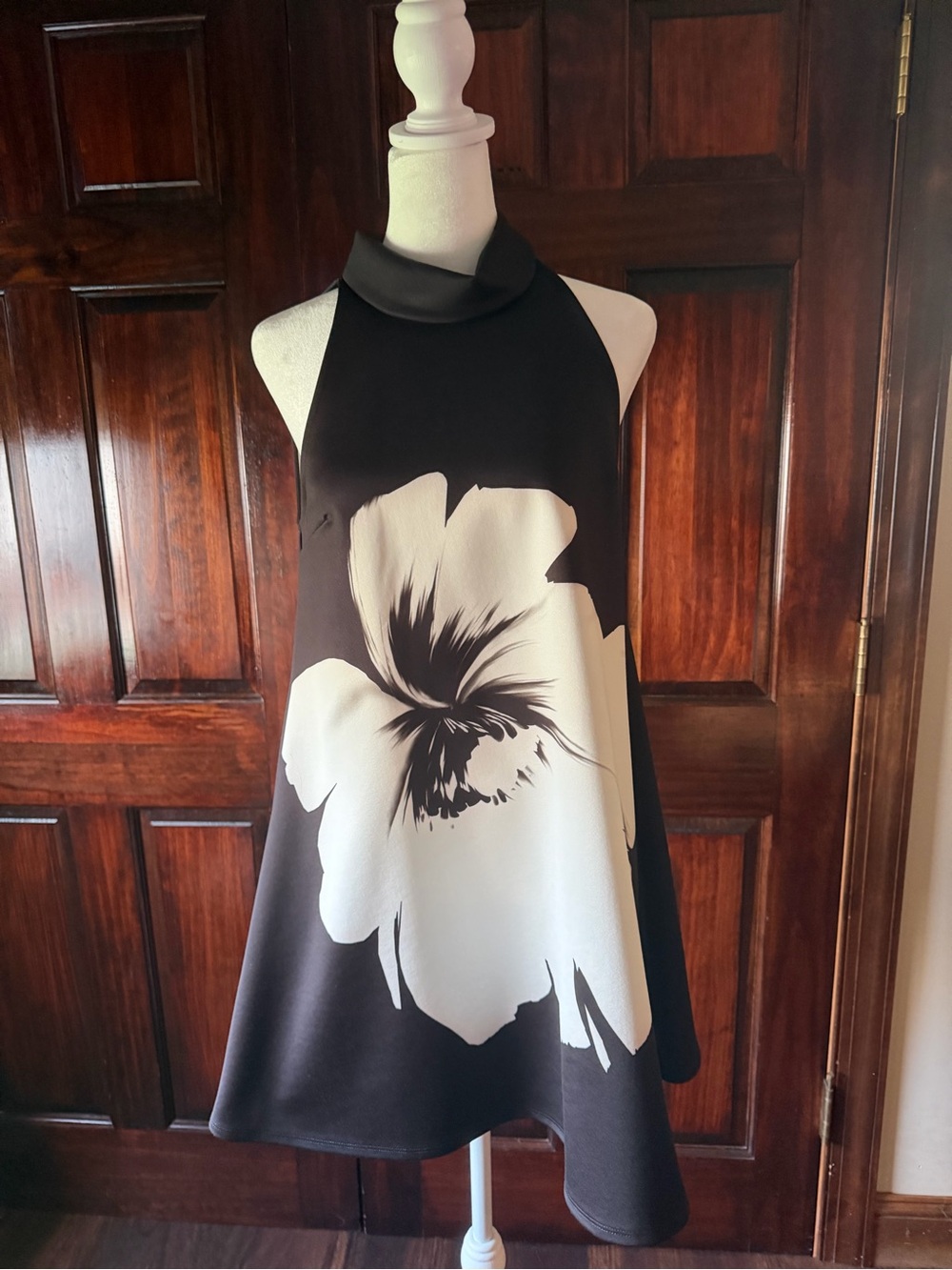 Topshop Women’s Black Halter A-Line Top with White Floral Print